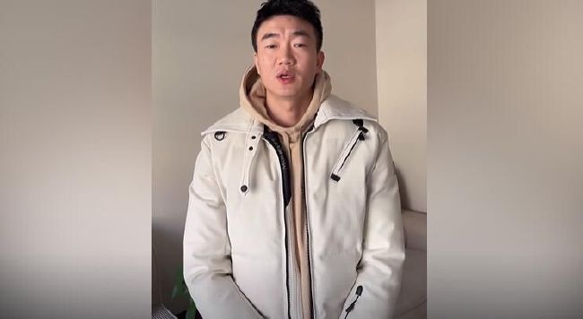 艾道瓦的红色